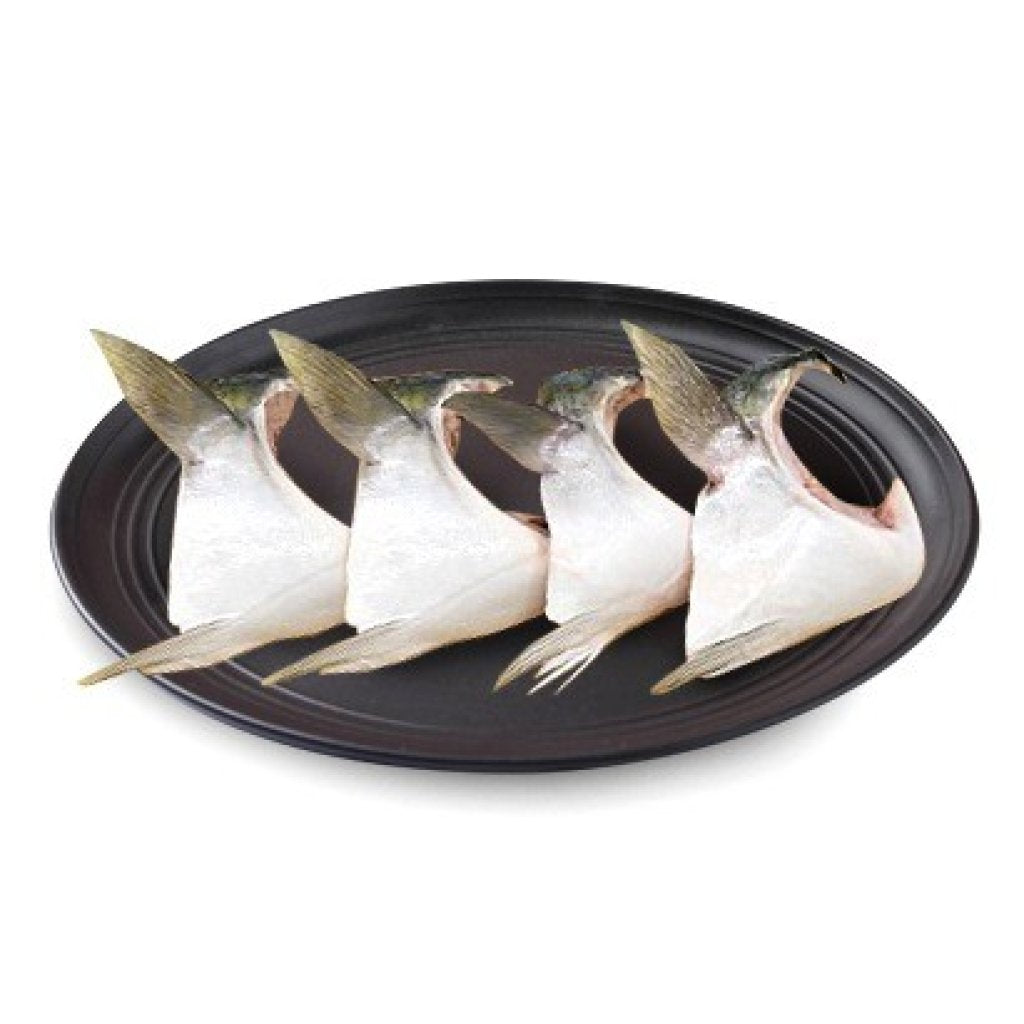 Japanese Amberjack Collar 4 pieces/pack (150-250g/pc) (600g-800g/pack)-1