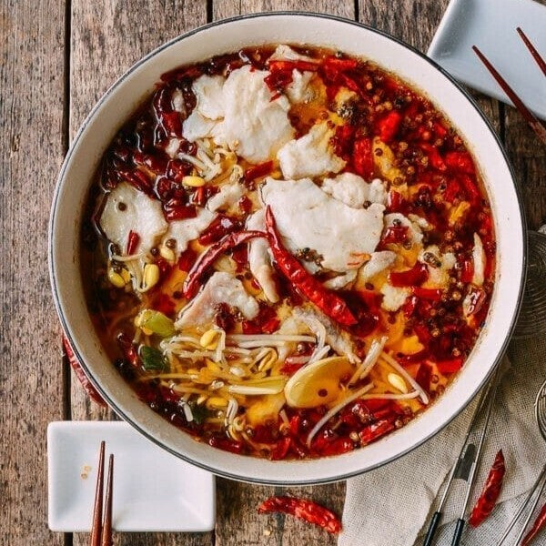 Sichuan Boiled Fish with Chili & Oil 390g